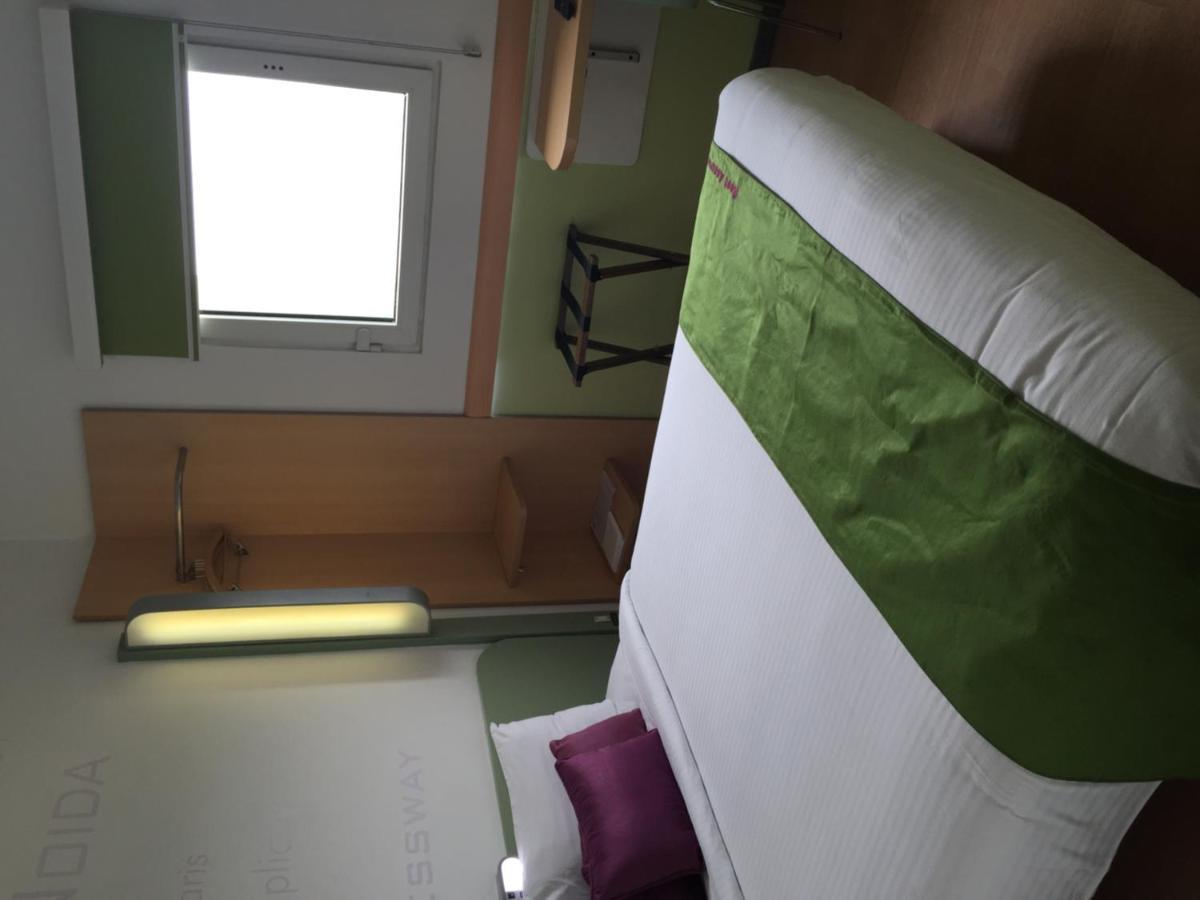 Hotel Caspia Pro Велика Нойда Екстер'єр фото