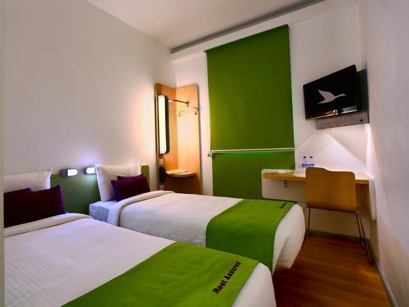 Hotel Caspia Pro Велика Нойда Екстер'єр фото