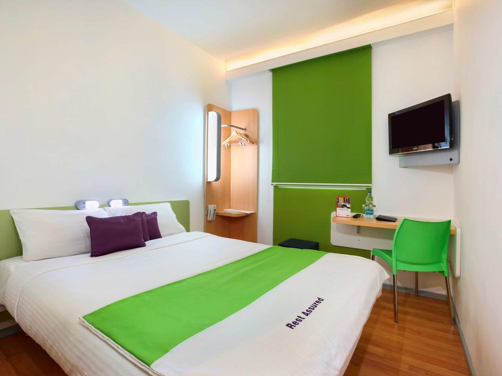 Hotel Caspia Pro Велика Нойда Екстер'єр фото